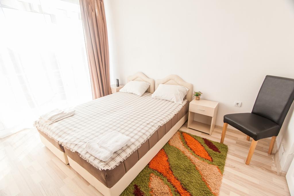 באר Rooms And Apartments Milana חדר תמונה