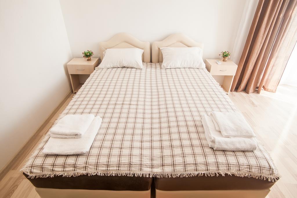 באר Rooms And Apartments Milana חדר תמונה